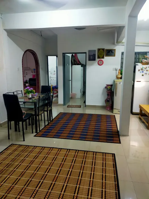 Homestay En Zul & Cik Ani Picture 3