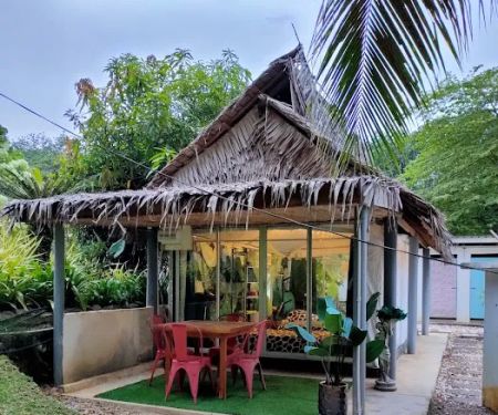 OYO 90636 Teratak Zakiah Chalet