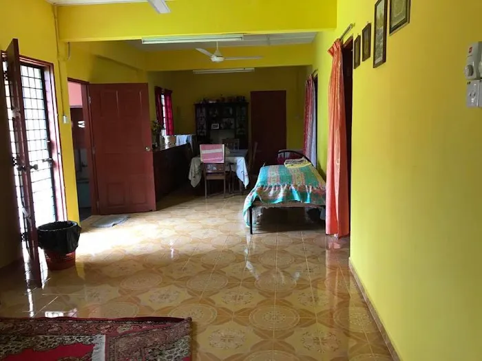 Grandma Homestay Temin Picture 4