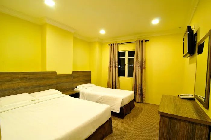 Upstairs Downstairs Co-Living @ Bukit Bintang, KL Picture 3
