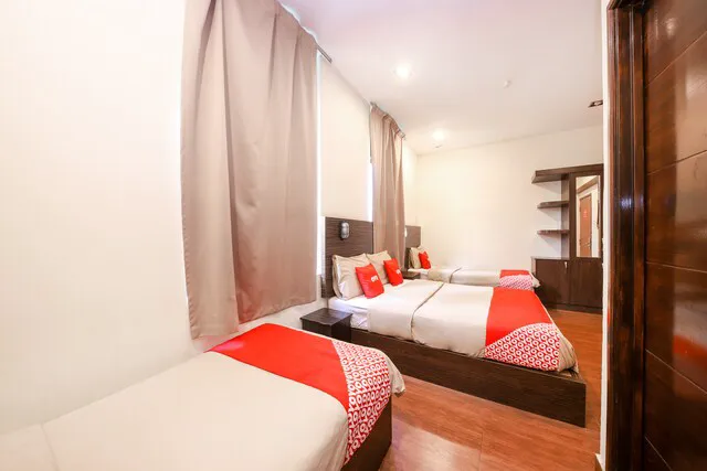 OYO 108 Golden Palace Hotel Picture 1