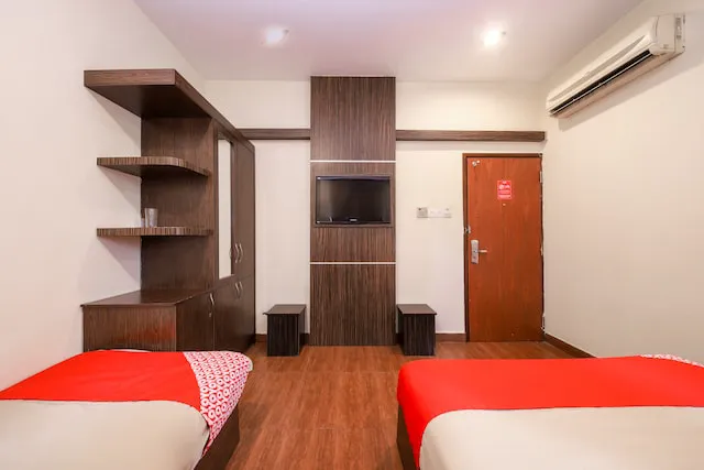 OYO 108 Golden Palace Hotel Picture 7