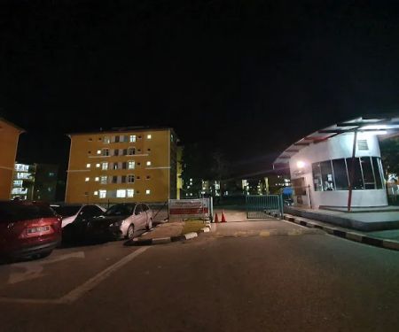 Hostel Siswi F4, Universiti Selangor