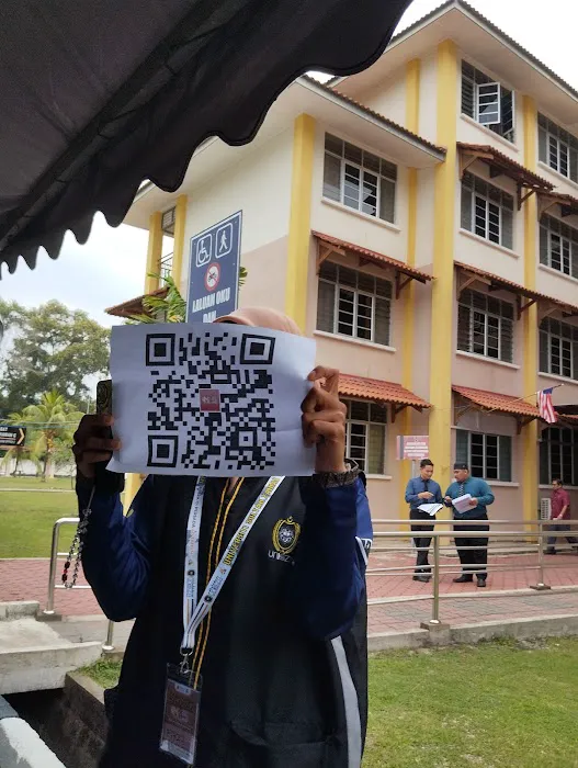 Blok O Kolej Unisza Picture 1