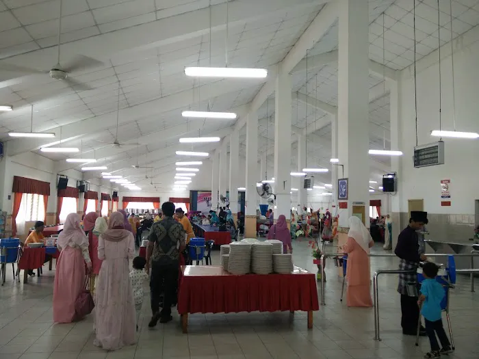 Homestay Sri Hanis Picture 4