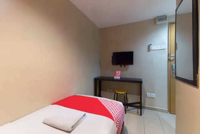 OYO 320 New Three Three Hotel Picture 8