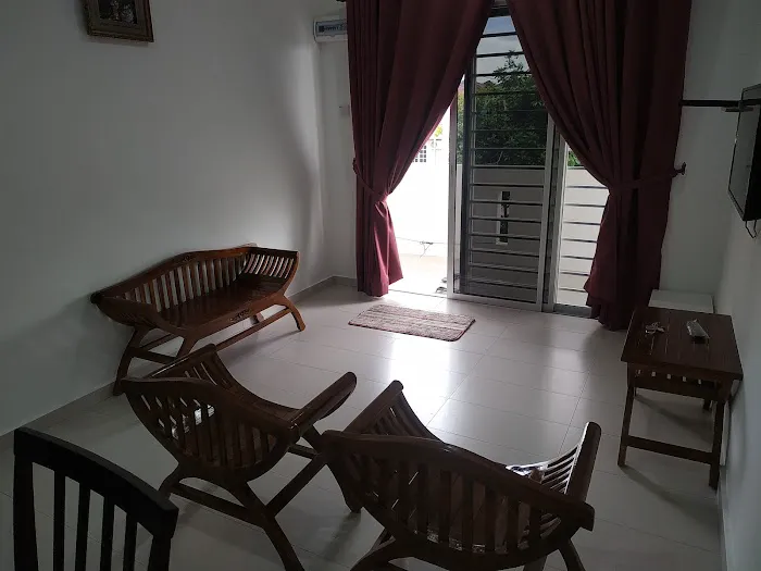 T's Homestay @ Teratak T's Picture 6