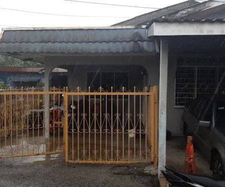 Owpah Garage