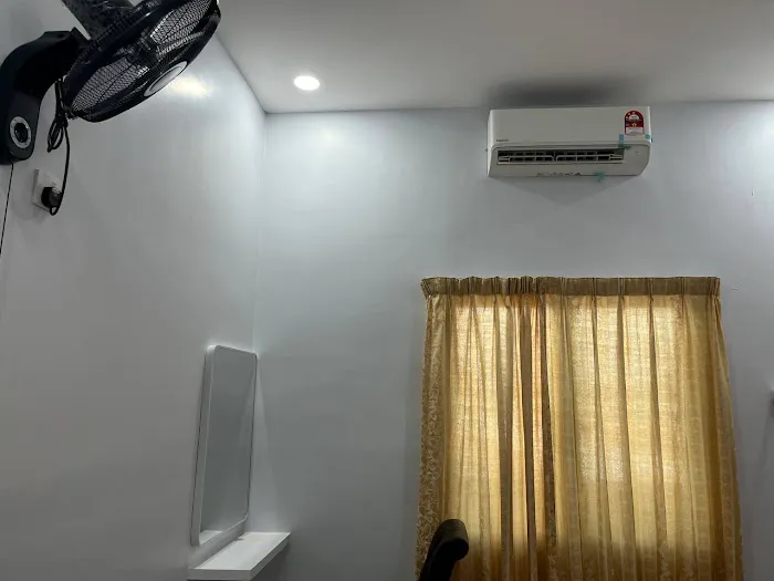 LK HOMESTAY@ Jalan Cengal Picture 9