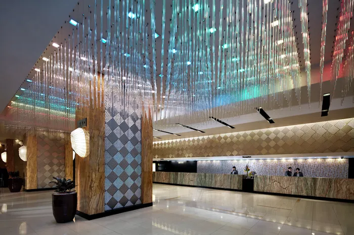 Resort Hotel Picture 3