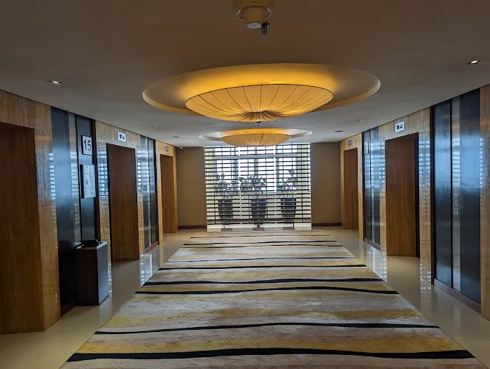 Resort Hotel Picture 9