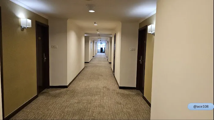 Resort Hotel Picture 10