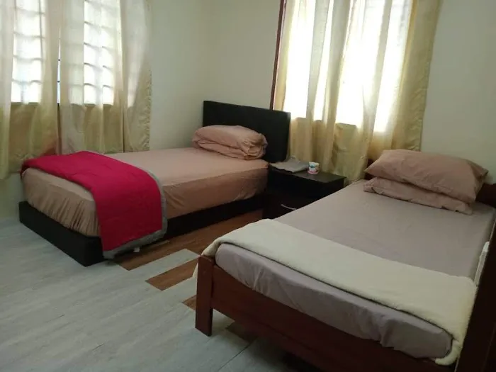 Homestay/Roomstay Nur Assakinah Sg Tong Picture 9