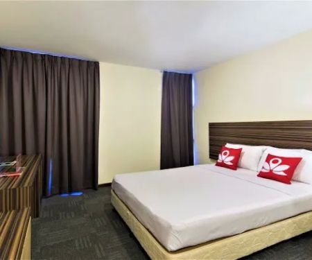 ZEN Rooms Basic Near I-City