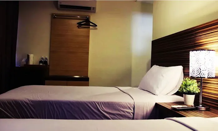 D'SKY INN Picture 7
