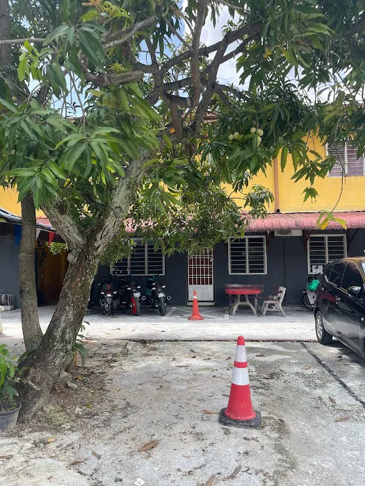 Nadiah Inn Home Stay Padang Jawa Shah Alam Picture 3