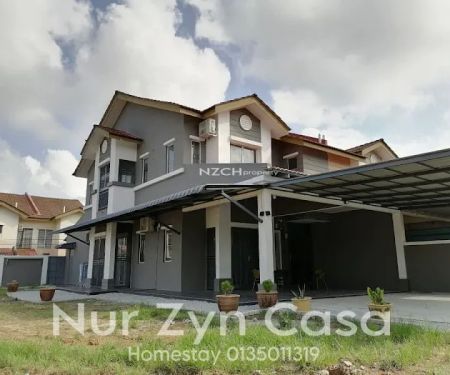 Nur Zyn Casa