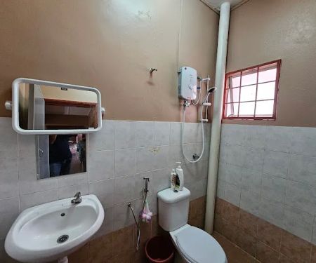 LaNik Homestay Saujana Utama