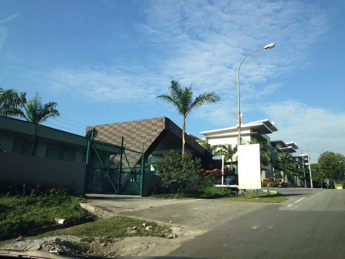 Ritz Residence Picture 10