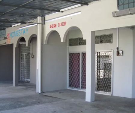 28 Homestay