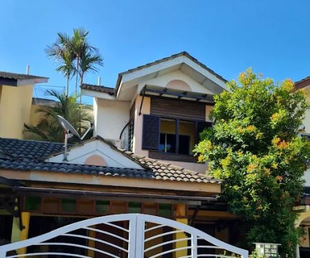 EudoraPlace Puchong Homestay