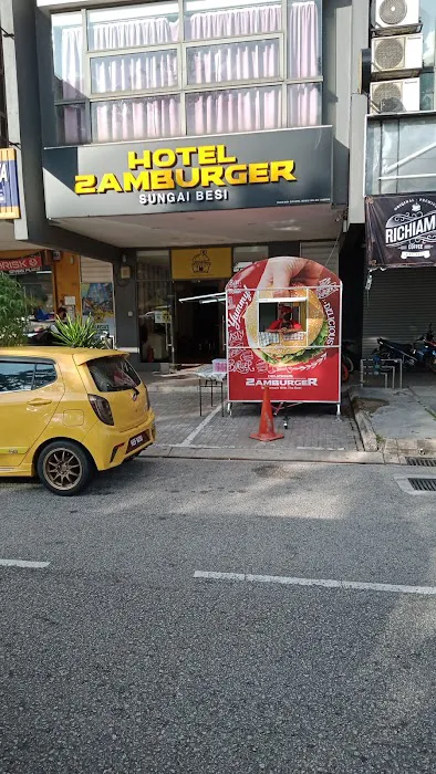 Hotel Zamburger Sungai Besi Picture 7