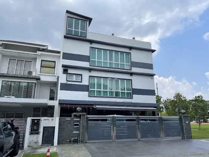 Dale Lakefields Residences Picture 1