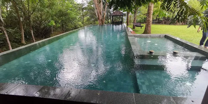 Templer Park Rainforest Retreat Picture 1