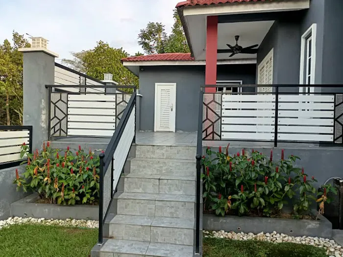 Anis Place Homestay Picture 5