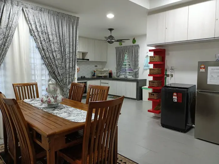 Anis Place Homestay Picture 1