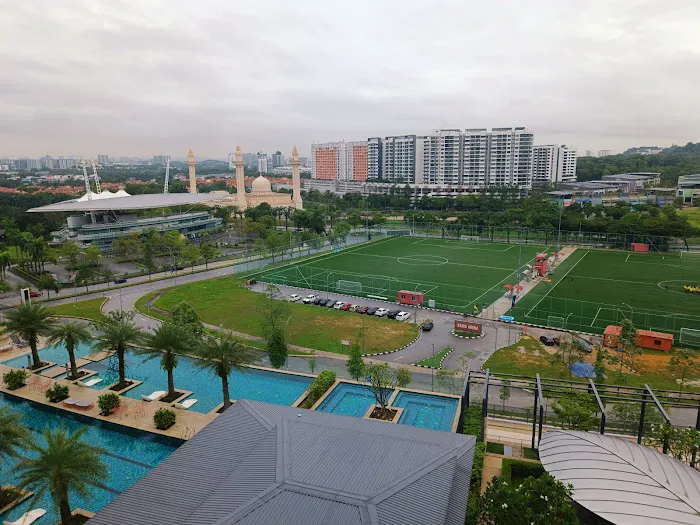 Radia Bukit Jelutong, High Floor Corner Unit with Pool and MTAJ View Picture 2