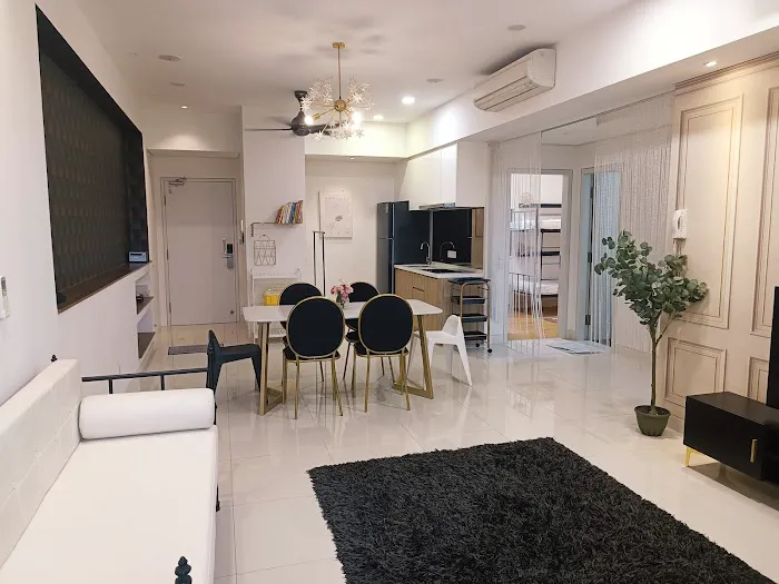 Radia Bukit Jelutong, High Floor Corner Unit with Pool and MTAJ View Picture 5