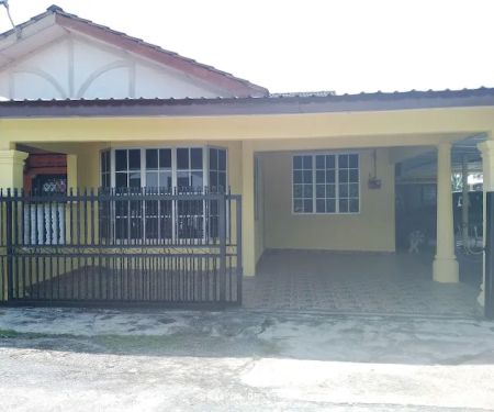 HOMESTAY ADIMIRA