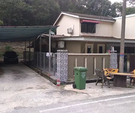Cik Dayang Property