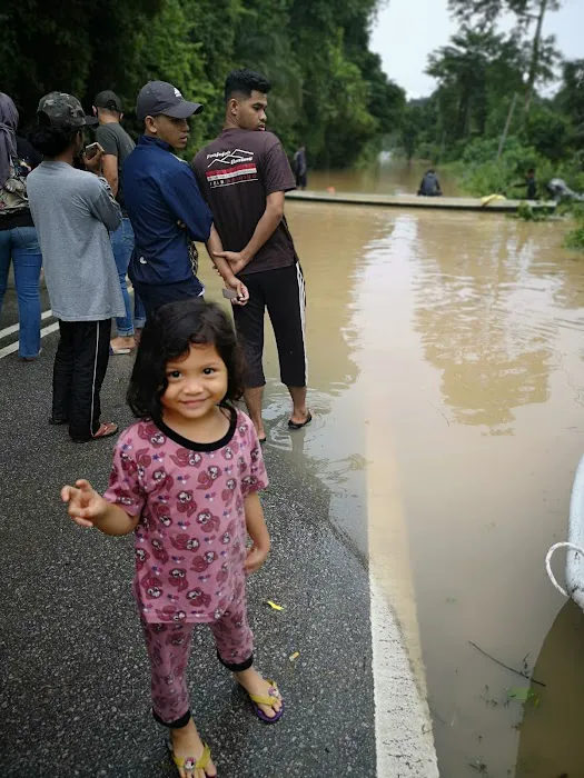 Kampung paya garuk Picture 8