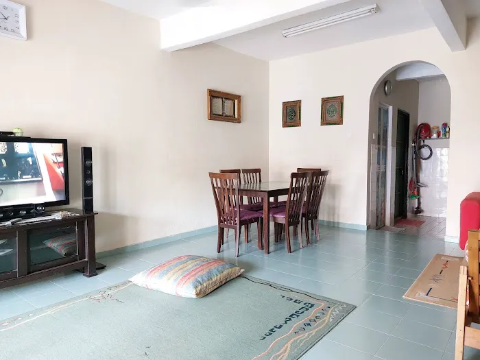 Rielza Homestay Picture 7