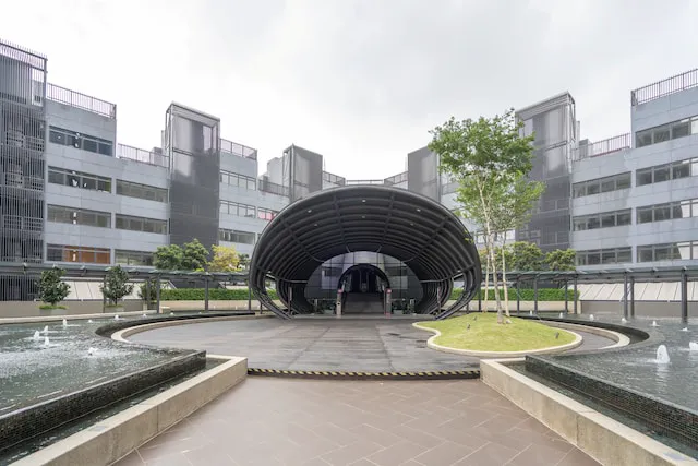 OYO Home 1237 Nice 1br Icon City Picture 8