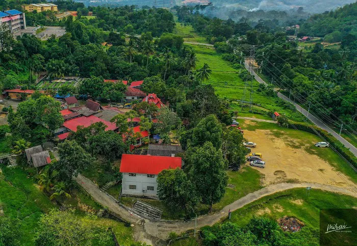 NUR BUKIT UNGGUL ECO RESORT Picture 2