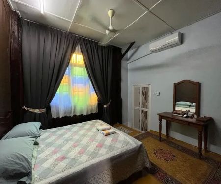 Teratak Pok Nik Homestay