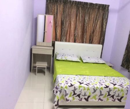 Pelangi Homestay Violet