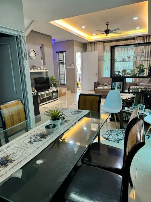 Azken Homestay Nilai Picture 10
