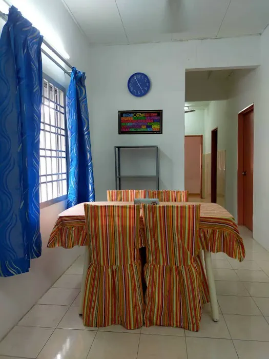 EzaNol Homestay Picture 4