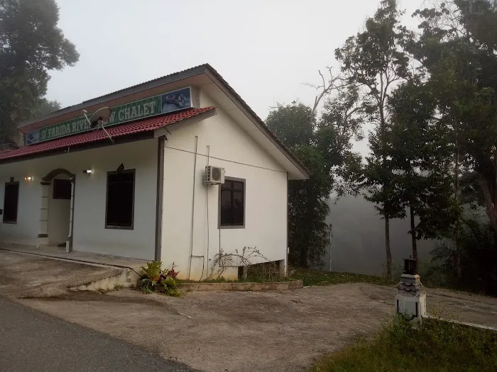 D'Farida River View Chalet Picture 3