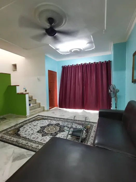 Umi Dee's Homestay Batu Belah Picture 1