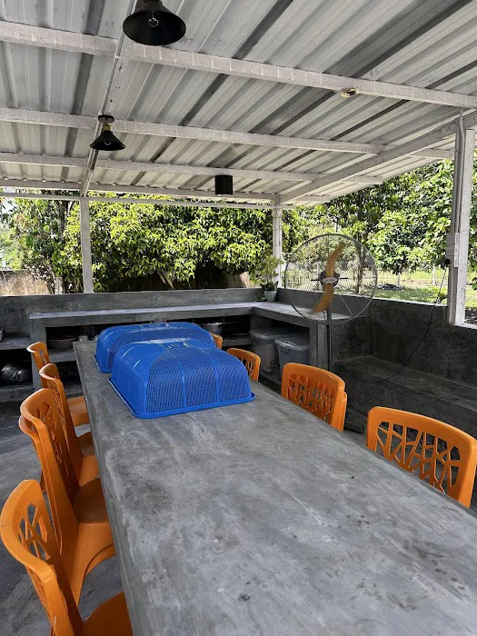 HomestayKolamDusunSerting Picture 5