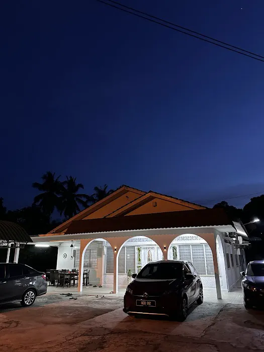 HomestayKolamDusunSerting Picture 9