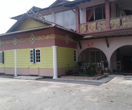 Homestay / bilik sewa umi abh