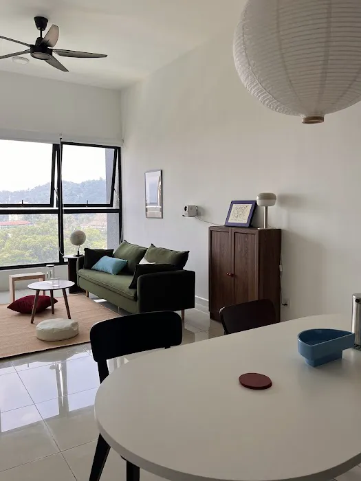 Serenely Bright Apartment in Puchong Picture 1