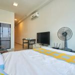 OYO Home 1161 Modest Studio Centerstage
