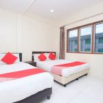 OYO 1104 Q Hotel